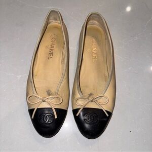 CHANEL Two-Tone Ballerina Flats